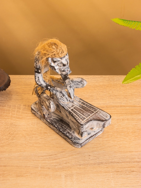 Сувенир «Абориген музыкант», 14×8×16 см, дерево Сувенир «Абориген музыкант», 14×8×16 см, дерево