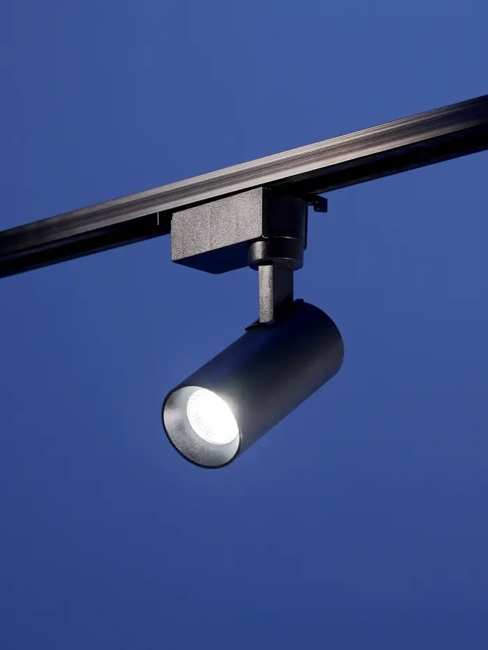 Трековый светильник Luazon lighting LTL-072, 10 Вт, 850 Лм, 6500К, чёрный, свечение холодное белое