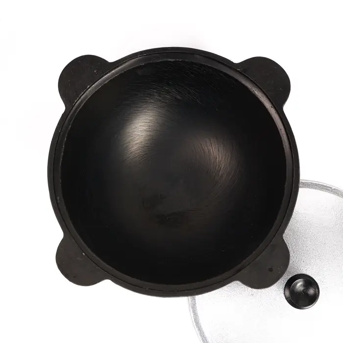 УЦЕНКА Казан чугунный, 6 л, плоское дно, нет крышки