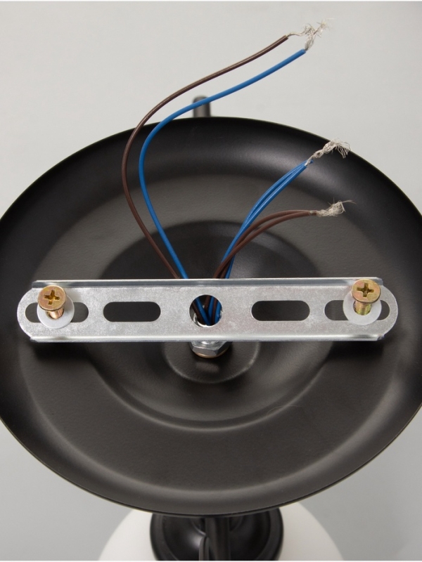 Люстра Люстра "Кинг" 3х40Вт Е27 черный