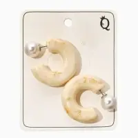 Серьги акрил "Полукольцо с бусиной №10", цвет бежево-белый