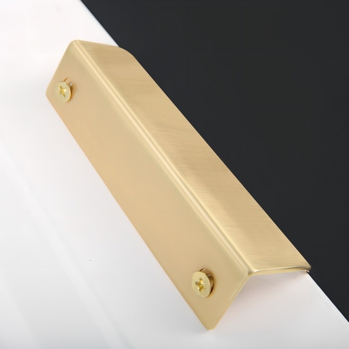 Ручка CAPPIO, м/о 96 мм, цвет матовое золото Ручка CAPPIO, м/о 96 мм, цвет матовое золото