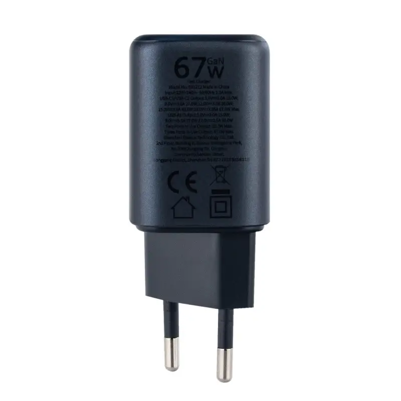Переходник сетевого зарядного устройства на USB + 2 Type-C 67W GAN E0121200 Baseus черный