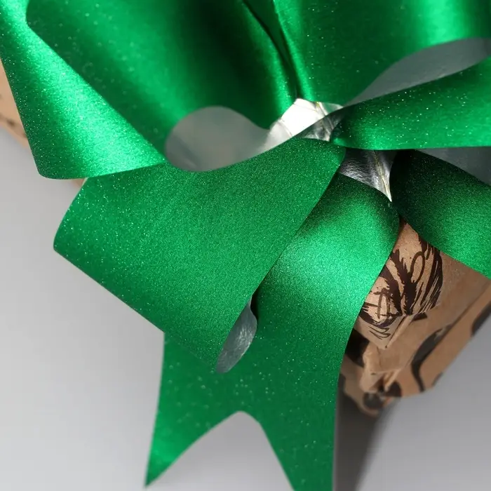 Бант - бабочка, Металлизированный с глиттером №4.5, зелёный Бант - бабочка, Металлизированный с глиттером №4.5, зелёный