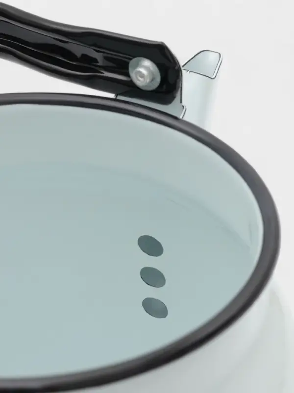 Чайник &laquo;Тюльпан Май&raquo;, 3.5 л, эмалированная сталь, белый