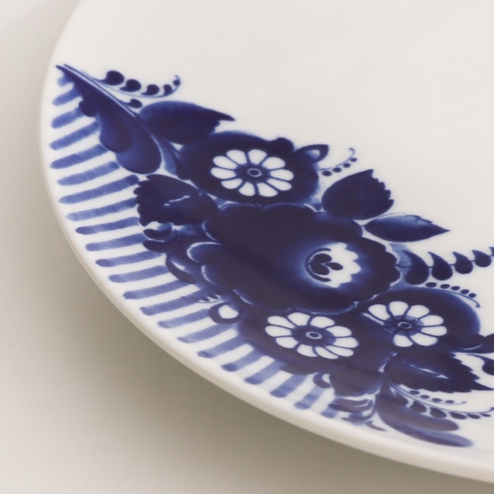 Тарелка Тарелка "Романс букет", д-240мм, нео гжель