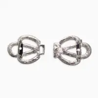 Зажим для кардигана "Ажур", корона, цвет белый в серебре Зажим для кардигана "Ажур", корона, цвет белый в серебре