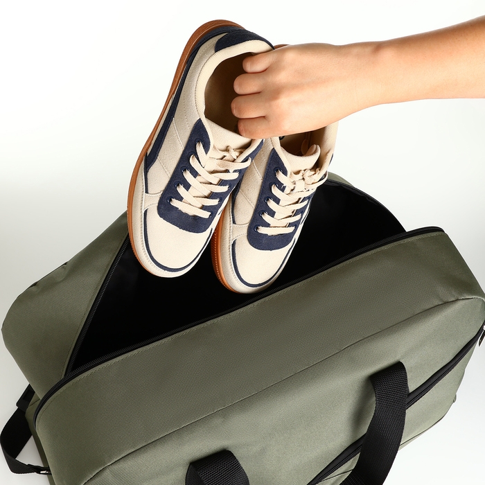 Сумка дорожная на молнии TEXTURA, большой размер, цвет зелёный Сумка дорожная на молнии TEXTURA, большой размер, цвет зелёный