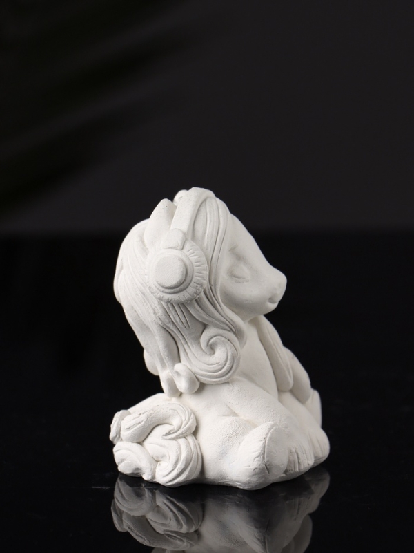 Фигура под роспись   Фигура под роспись  "Пони в наушниках" 7х6 см