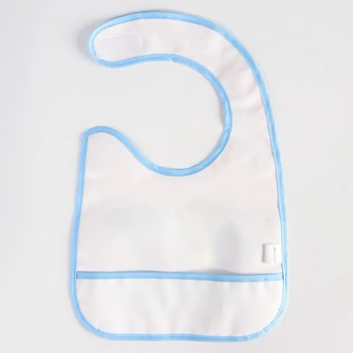 Нагрудник для кормления &laquo;Веселые подружки&raquo; непромокаемый на липучке, с карманом