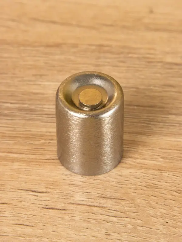 Подсвечник на 1 свечу на магнитах "Зефир" 11х11х4 см