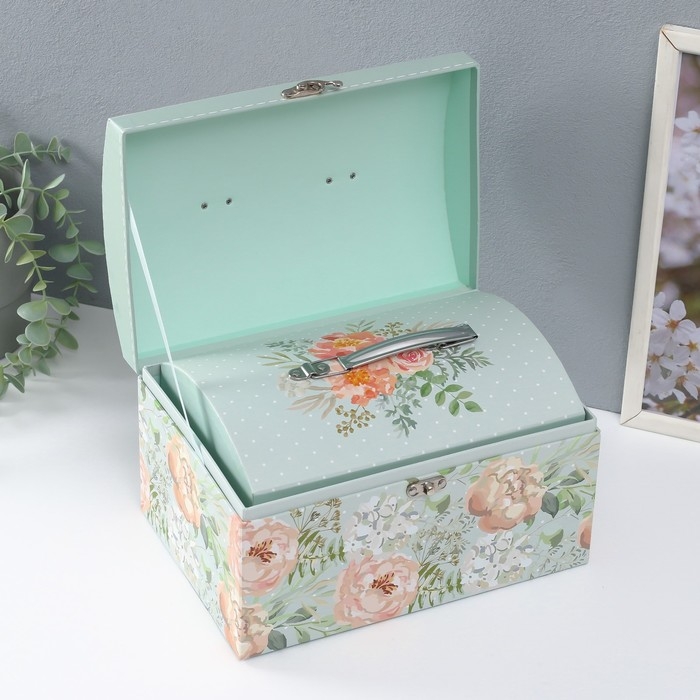 Шкатулка картон сундучок "Крупные бутоны" набор 3 шт 26х18х16,5 24х16х14,5 22х14х12,7 см