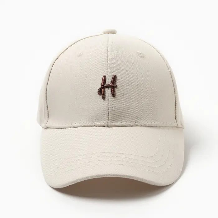 Кепка женская  MINAKU, цвет молочный, р-р 58