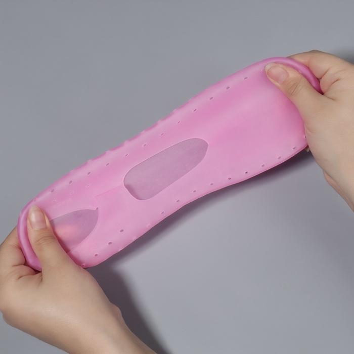 Носочки для педикюра, силиконовые, с перфорацией, с лямкой, размер L, цвет розовый Носочки для педикюра, силиконовые, с перфорацией, с лямкой, размер L, цвет розовый