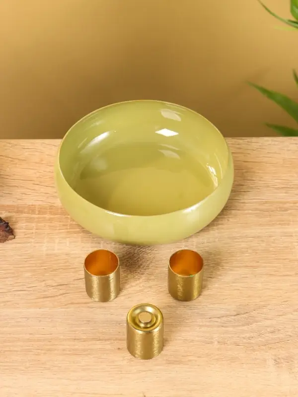 Подсвечник на 3 свечи на магнитах «Оливковый», 13.5×13.5×4 см Подсвечник на 3 свечи на магнитах «Оливковый», 13.5×13.5×4 см