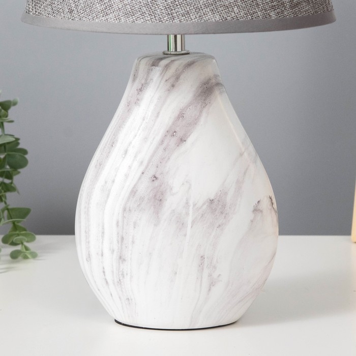 Настольная лампа Настольная лампа "Алетта" E14 40Вт серый 22х22х38 см RISALUX