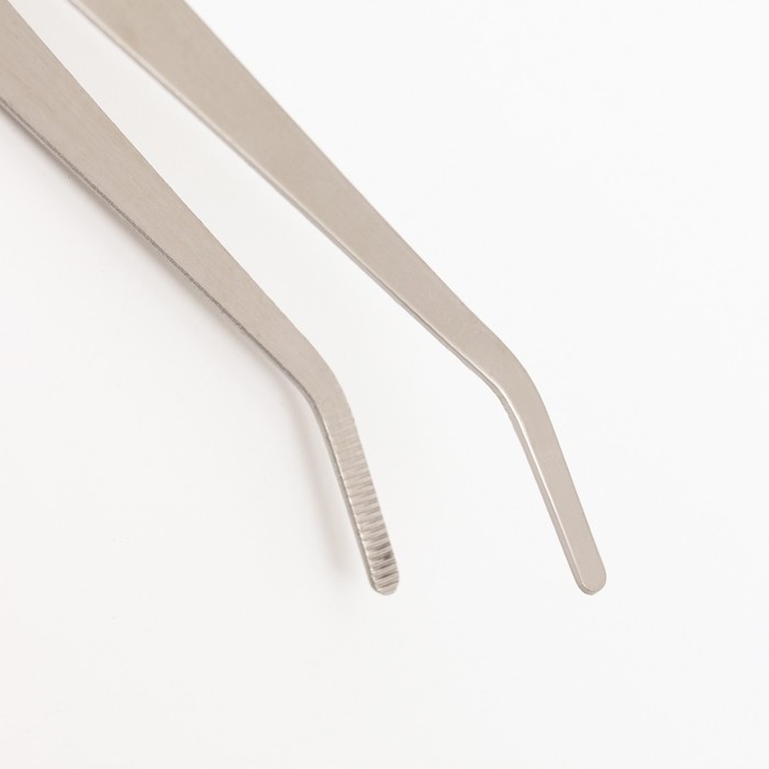 Пинцет для террариума NomoyPet из нержавеющей стали, изогнутый, 30 см Пинцет для террариума NomoyPet из нержавеющей стали, изогнутый, 30 см