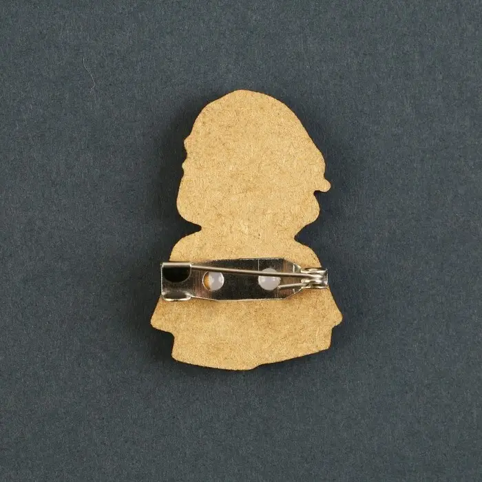 Значок деревянный «Рыжая девушка», аниме, 2,4 х 3,4 см Значок деревянный «Рыжая девушка», аниме, 2,4 х 3,4 см