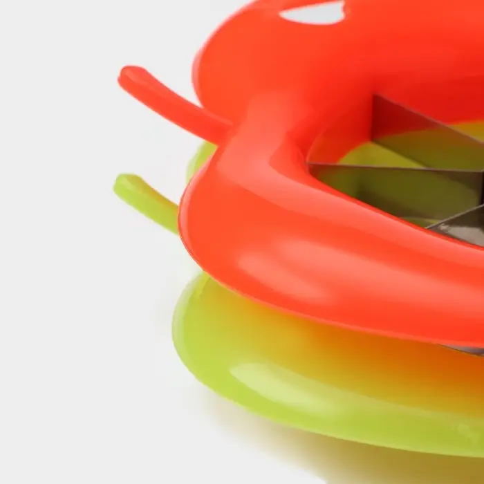 Нож для фруктовой нарезки Доляна «Яблочко», d=14 см, цвет МИКС Нож для фруктовой нарезки Доляна «Яблочко», d=14 см, цвет МИКС