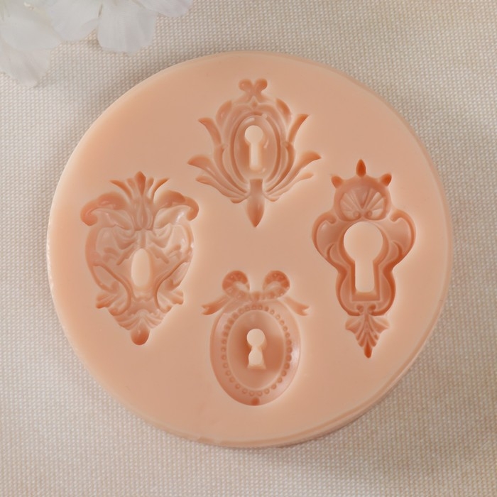 Молд силикон Молд силикон "Замочные скважины" №2 3,7х3,2х0,3 3,2х2,5х0,3 4,7х2,4х0,3 4,1х2,8х0,3 см