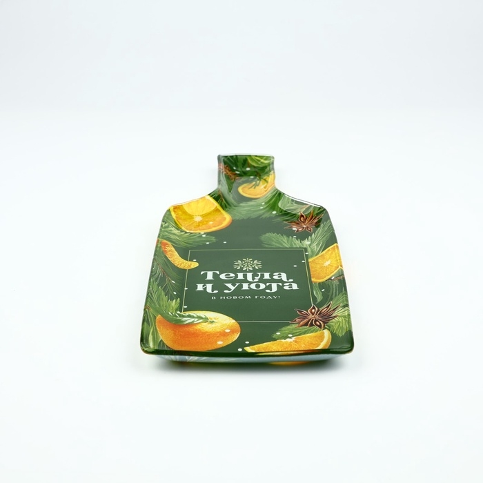 Тарелка в форме бутылки новогодняя Дорого внимание «Тепла и уюта», 12 х 35 см, стекло Тарелка в форме бутылки новогодняя Дорого внимание «Тепла и уюта», 12 х 35 см, стекло