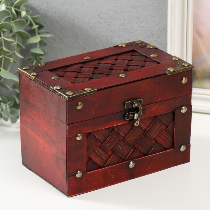 Шкатулка сундук дерево  Шкатулка сундук дерево "Плетёнка. С заклёпками" коричневая 17,8х11,5х12,8 см