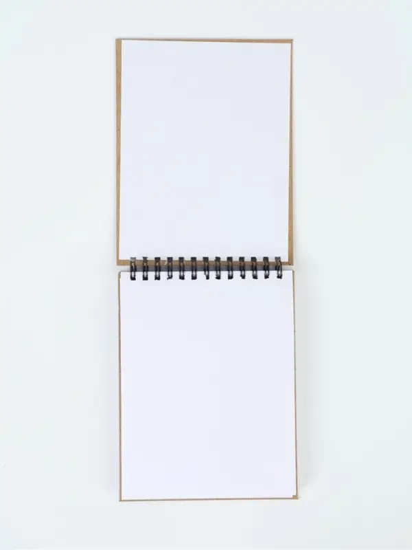 Скетчбук в твердой обложке А6, 80 л. 100 г/м "Крафт"