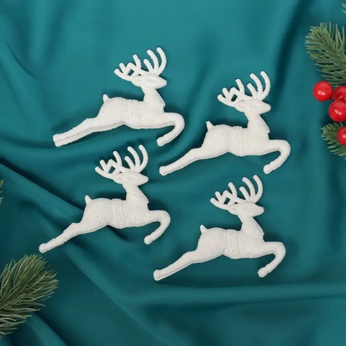 Ёлочные игрушки 4 шт. &laquo;Зимнее волшебство. Белый скачущий олень&raquo; пластик, 9&times;5 см