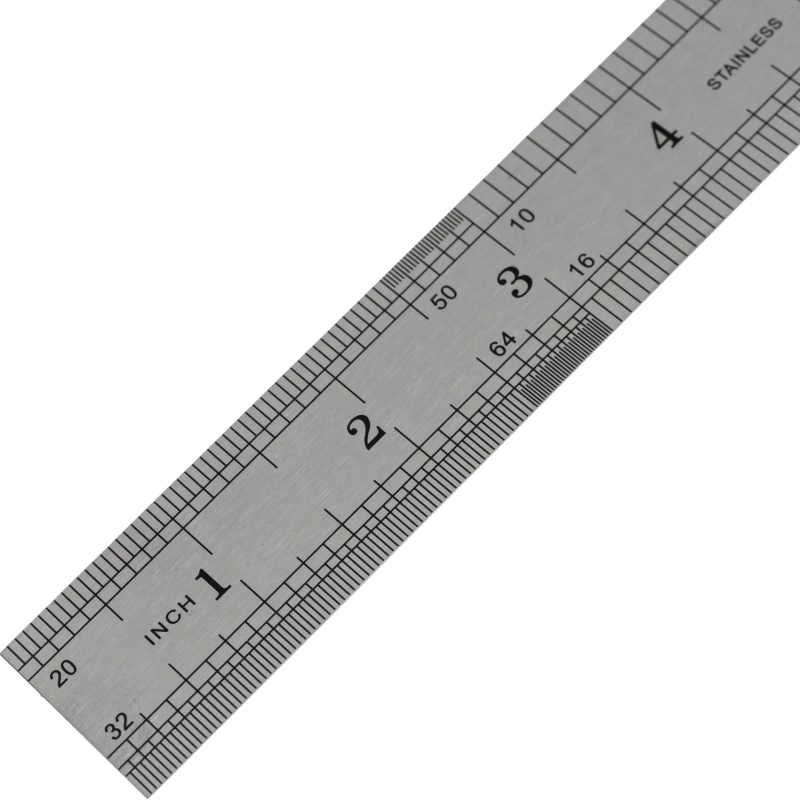 Линейка металлическая 20 см Attache