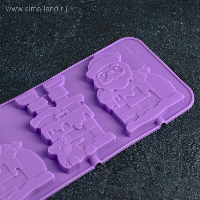 Форма для леденцов новогодняя Доляна «Дед Мороз», силикон, 36×12 см, 4 ячейки (10,2×7,5 см), с палочками, цвет МИКС Форма для леденцов новогодняя Доляна «Дед Мороз», силикон, 36×12 см, 4 ячейки (10,2×7,5 см), с палочками, цвет МИКС