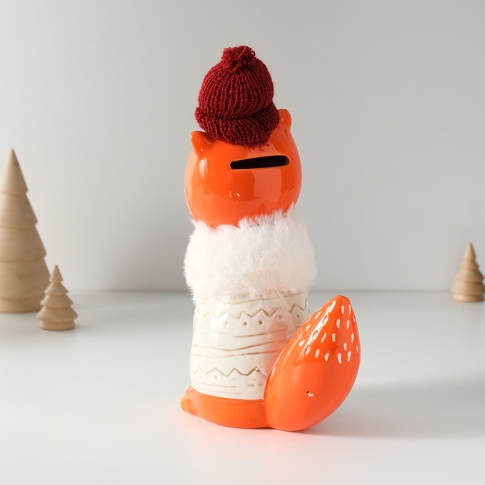 Копилка керамика  Копилка керамика "Лисёнок в сером свитере и шапке" 7,8х15,7х25 см