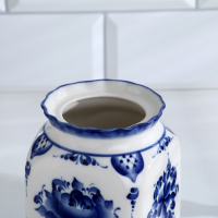 Банка для сып.продуктов "КАСКАД", 16,5см, V-0,95л, авт.Шибаев С.,гжель Банка для сып.продуктов "КАСКАД", 16,5см, V-0,95л, авт.Шибаев С.,гжель