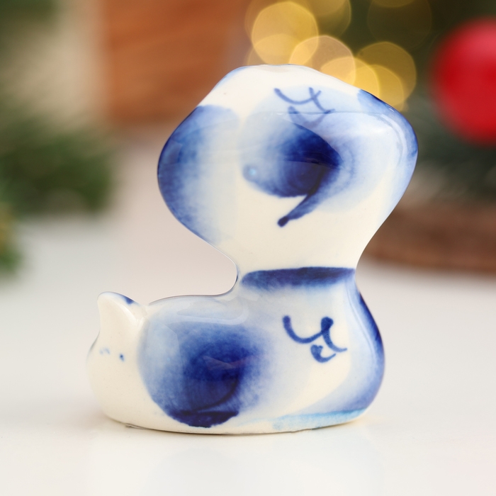 Новый год. Сувенир символ года Новый год. Сувенир символ года "Змея Ляля", гжель, 5,5 см
