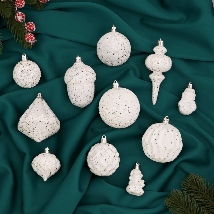 Ёлочные игрушки, пластик, набор  11 шт &laquo;Киссин&raquo; белый