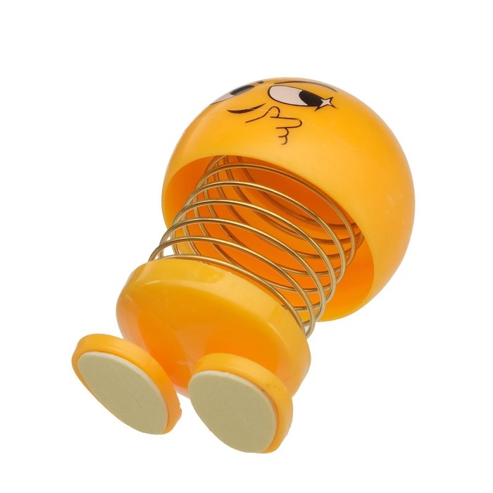 Смайл на пружинке, на панель в авто, хитрый, желтый Смайл на пружинке, на панель в авто, хитрый, желтый