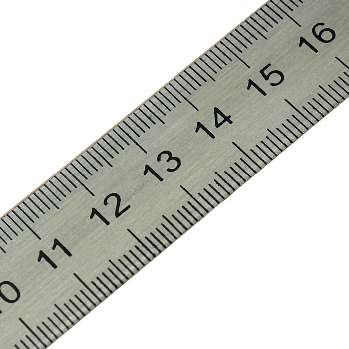 Линейка стальная (пружинистая нержавеющая) 30 см, в пакете Линейка стальная (пружинистая нержавеющая) 30 см, в пакете