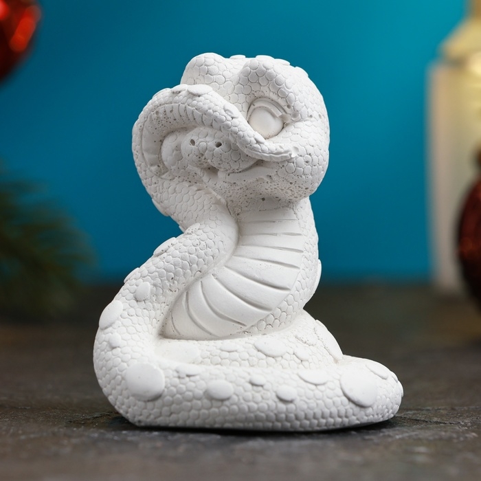 Новый год. Символ 2025. Фигура для раскраски  Новый год. Символ 2025. Фигура для раскраски "Змея подглядывает", 5,5 х 6,5 см