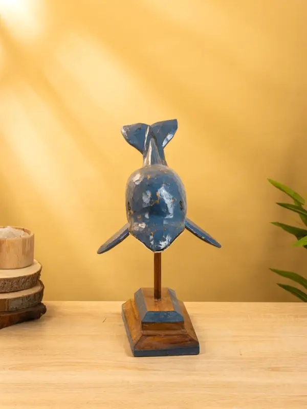 Сувенир на подставке  Сувенир на подставке "Дельфин" дерево 40х18х35 см