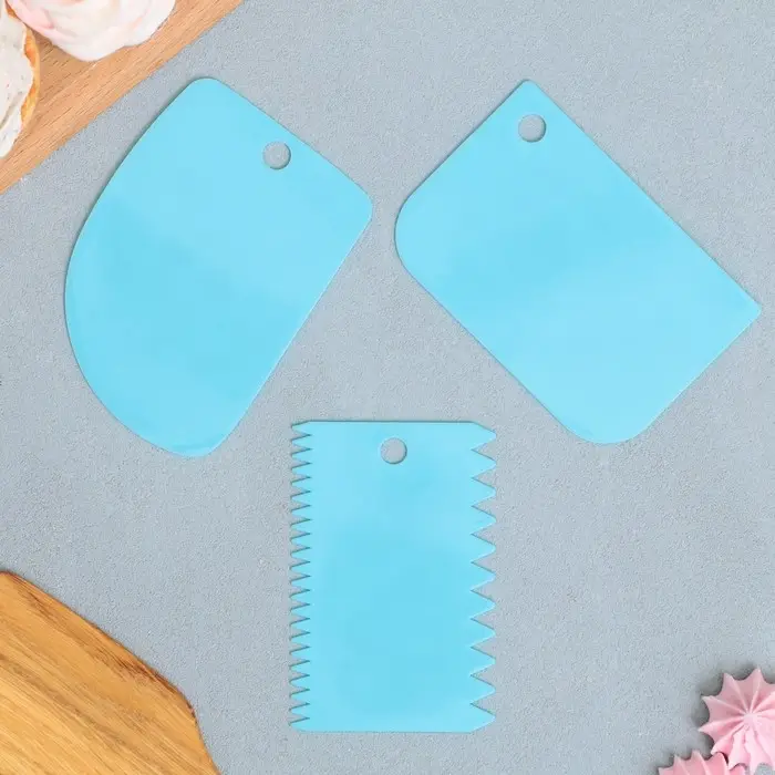 Набор шпателей кондитерских «Вкусняшки» 11,5 × 8 см, 11,2 × 6,5 см, 10 × 7 см, 3 шт Набор шпателей кондитерских «Вкусняшки» 11,5 × 8 см, 11,2 × 6,5 см, 10 × 7 см, 3 шт