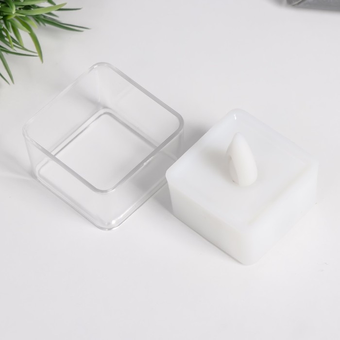 Ночник Ночник "Свеча квадрат" LED 0,5Вт от батареек 3хAG10 белый 4х4х4,5 см RISALUX