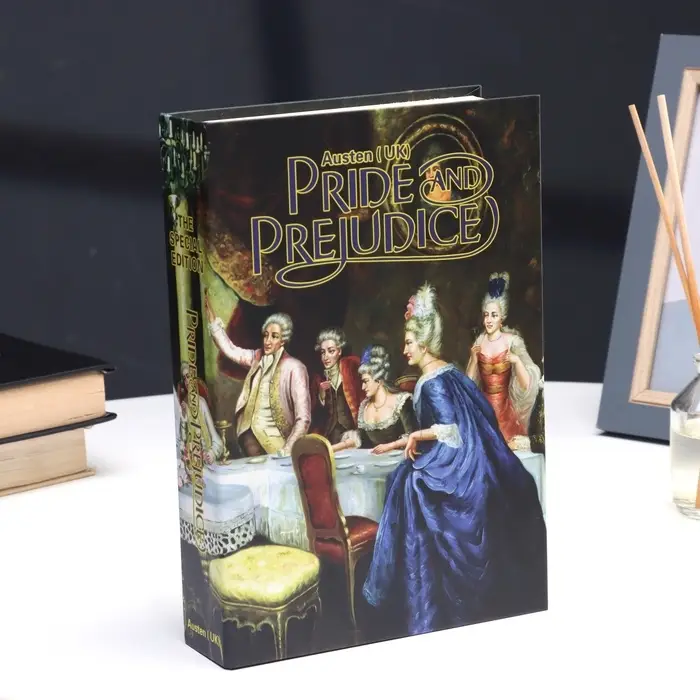 Шкатулка - книга сейф &laquo;Гордость и Предубеждение&raquo;, с настоящими страницами, замком и ключами