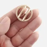 Пуговица металлическая на ножке, декоративная, d=28 мм, матовая, цвет золотой