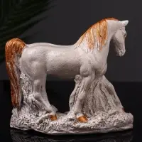 Фигурка гипс &laquo;Конь Граф&raquo;, 12&times;16&times;6 см, бежевая