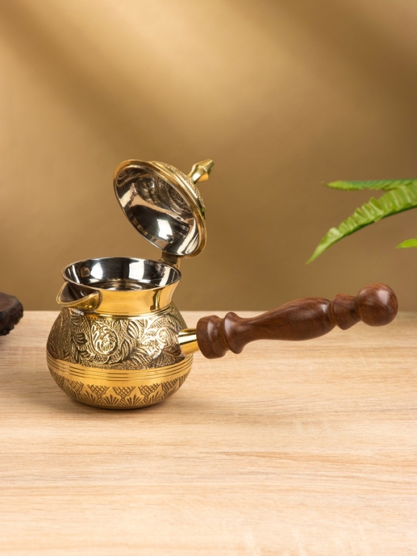 Турка "Эгоист" латунь, с крышкой и деревянной ручкой, 250 мл