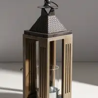 Подсвечник дерево на 1 свечу "Фонарь, окна с рейками" d=7,3 см 11,2х11,2х34 см
