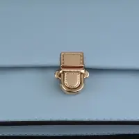 Застёжка для сумки, 2.5×3.1 см, цвет золотой
