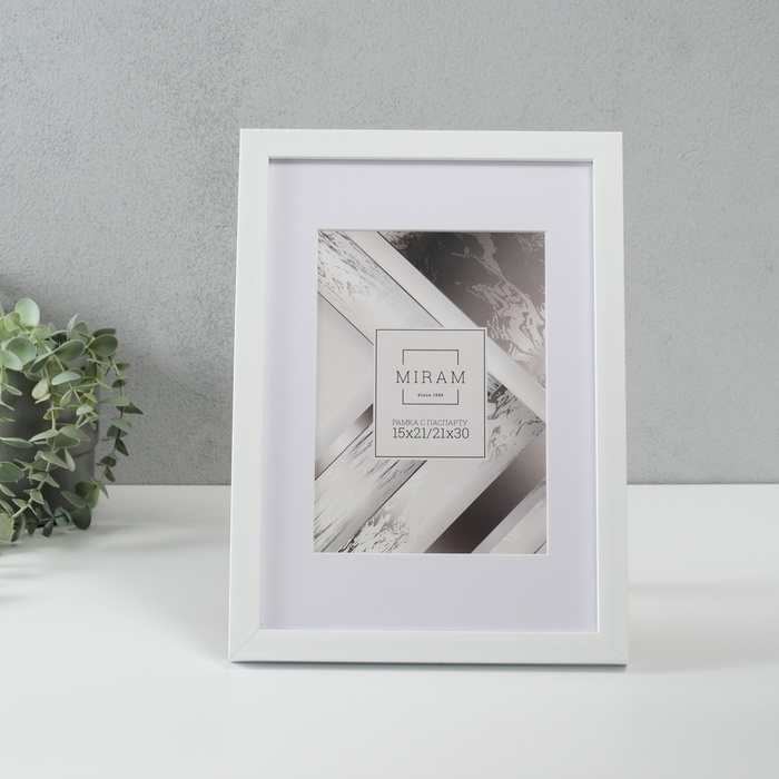 Фоторамка пластик Фоторамка пластик "МИРАМ" 21х30 см с паспарту (15х21 см) П641861-8 (12)