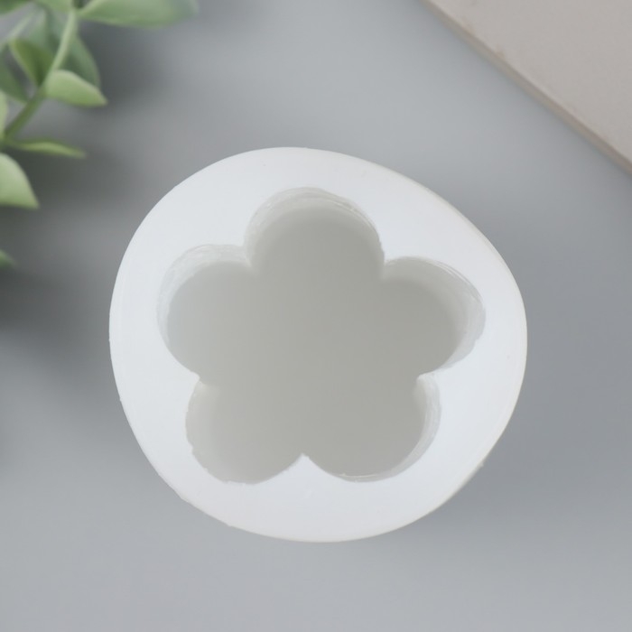 Молд силикон для свечи Молд силикон для свечи "Пятилистник. Столбик" 6,3х10 см