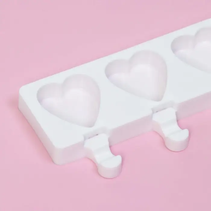 Форма для мороженого Доляна &laquo;Сердца. Макси&raquo;, силикон, 49&times;6.5&times;2 см, 8 ячеек, палочки 50 шт., белая