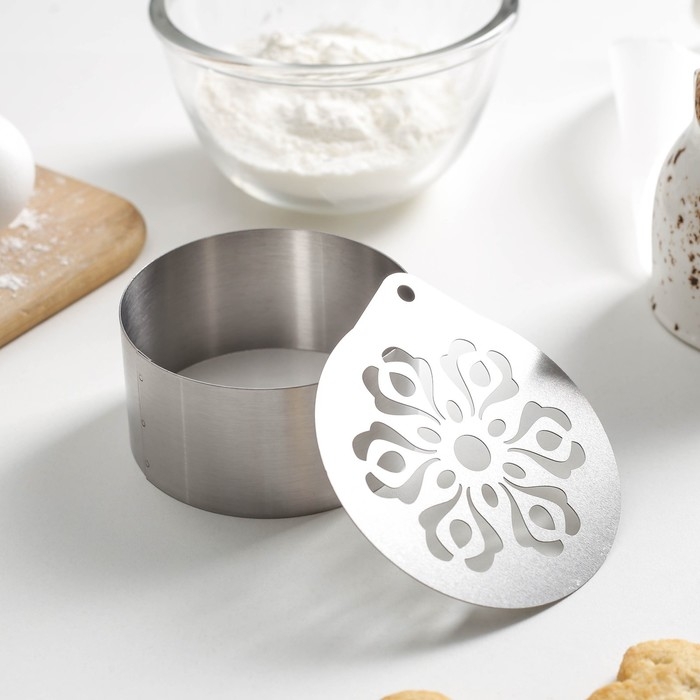 Форма для выкладки с прессом и трафаретом «Алатырь», d=7,8 см, высота 3,9 см, трафарет 8×9 см Форма для выкладки с прессом и трафаретом «Алатырь», d=7,8 см, высота 3,9 см, трафарет 8×9 см